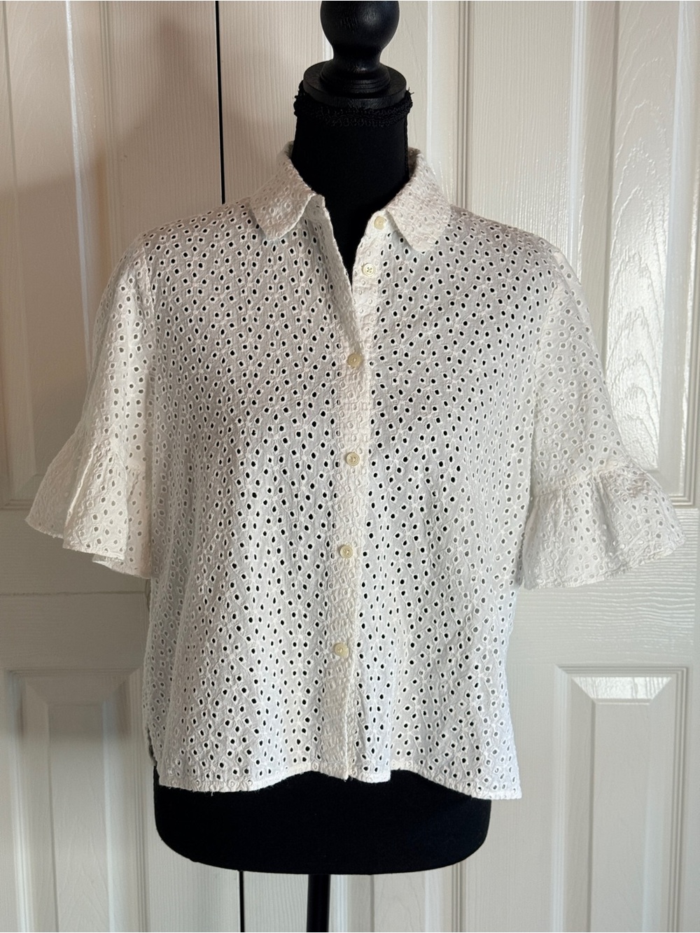 Madewell White Eyelet Bell-Sleeve Shirt Blouse Top EUC Size M